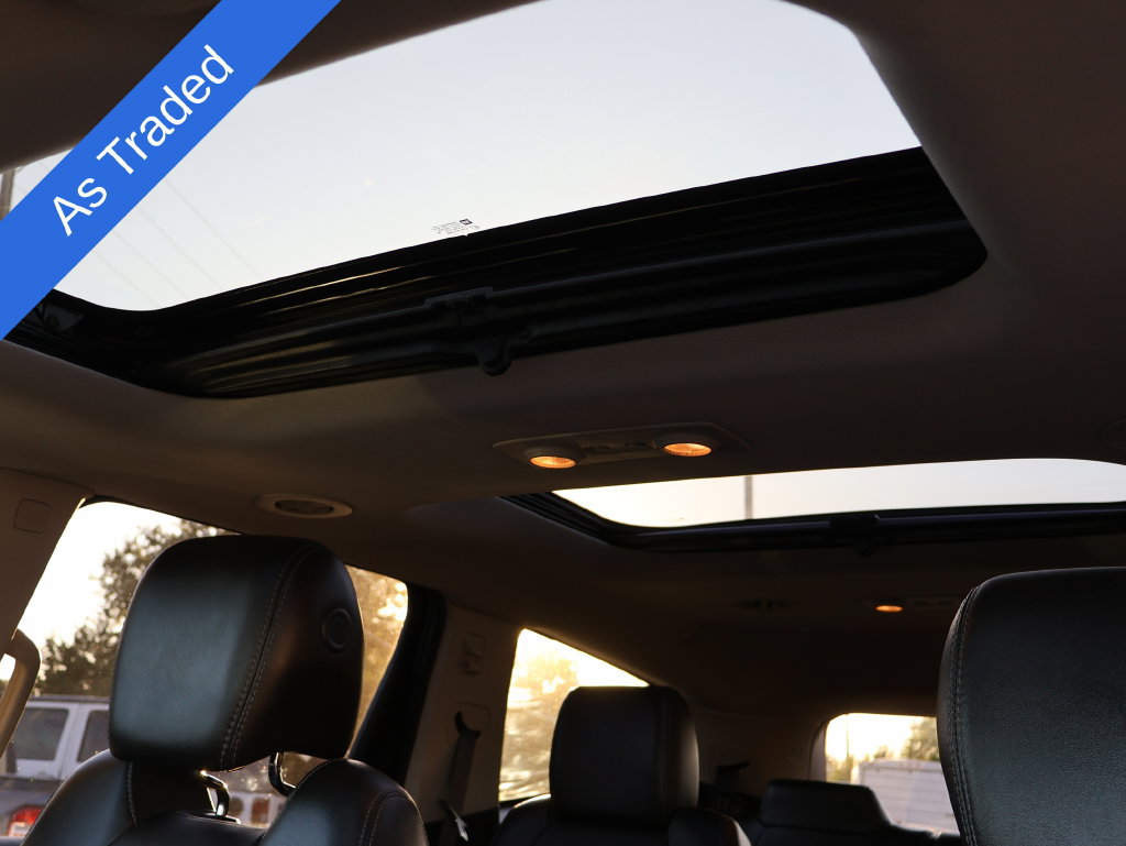 Used 2017 Chevrolet Traverse LT FWD image 35