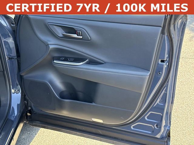 Used 2025 Toyota Crown Signia Limited image 8