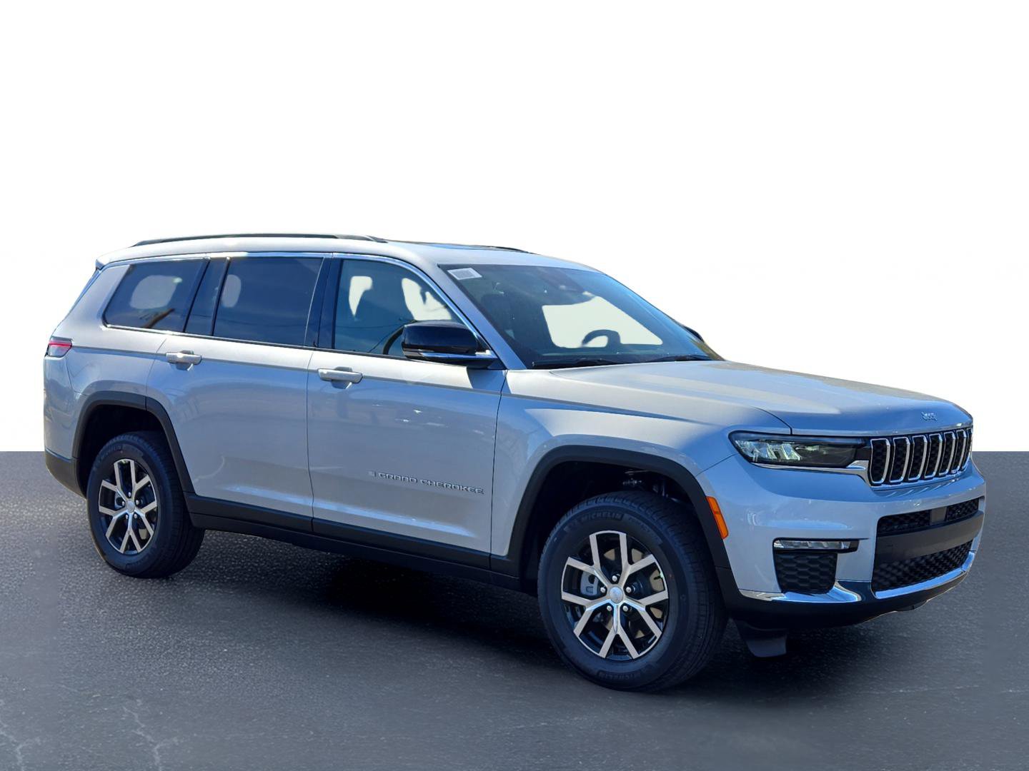 New 2025 Jeep Grand Cherokee L Limited image 5