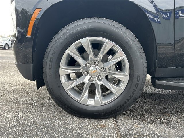 New 2026 Chevrolet Suburban Premier image 10