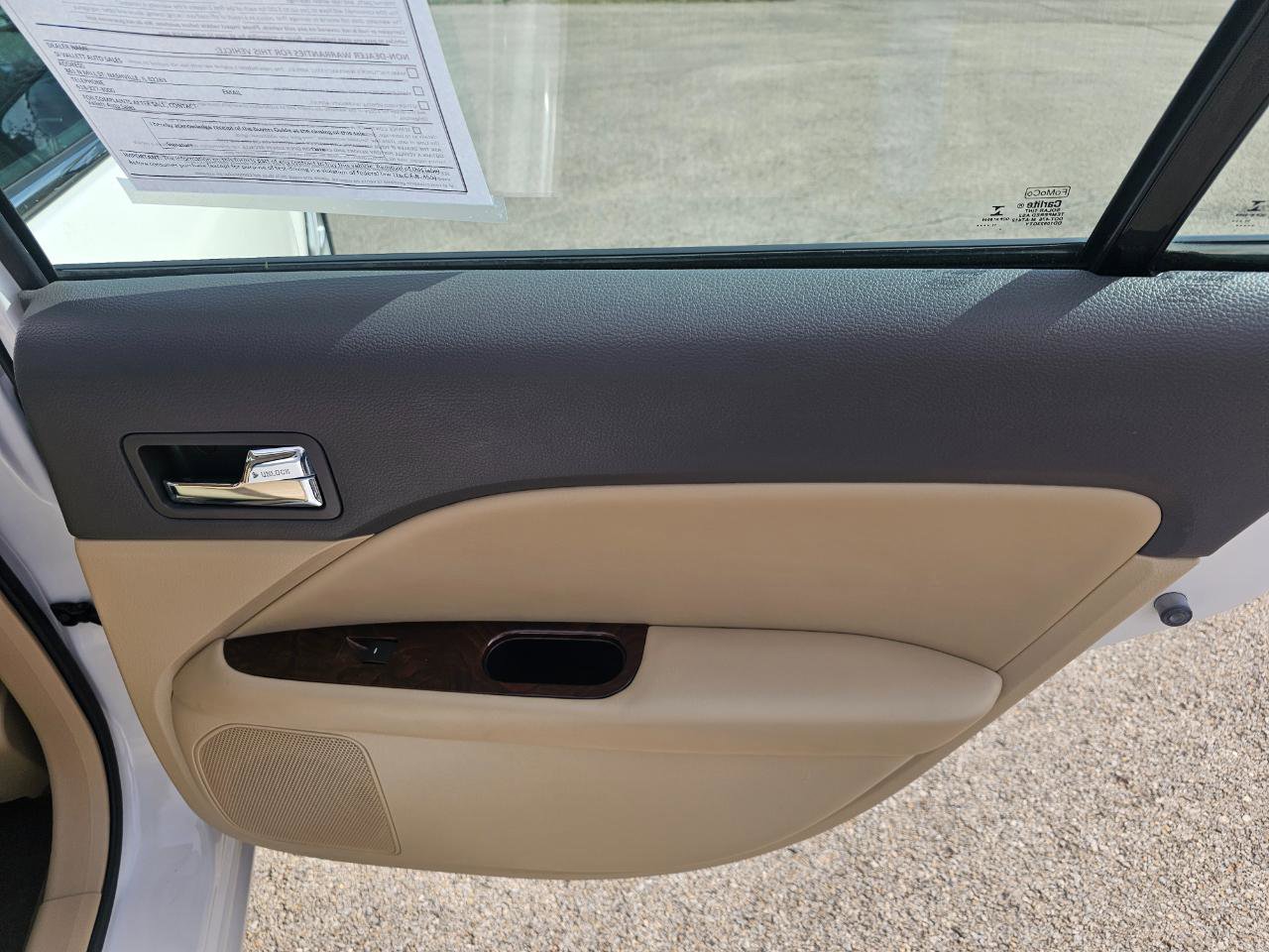 Used 2012 Ford Fusion SEL image 18