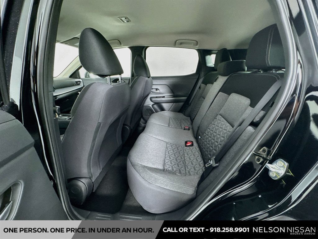 New 2027 Nissan Kicks SV w/ Cold Weather Package FWD image 23