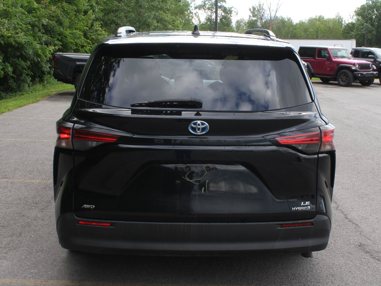 Used 2022 Toyota Sienna LE AWD/4WD image 6