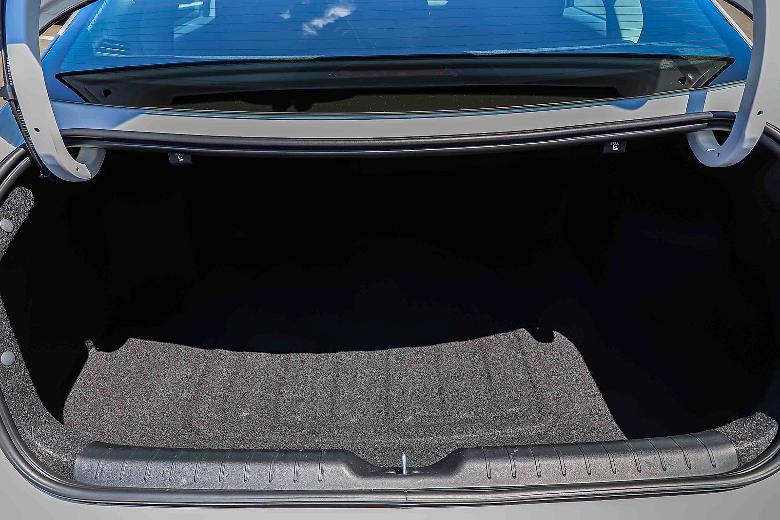 Certified 2025 Kia K4 FWD image 23