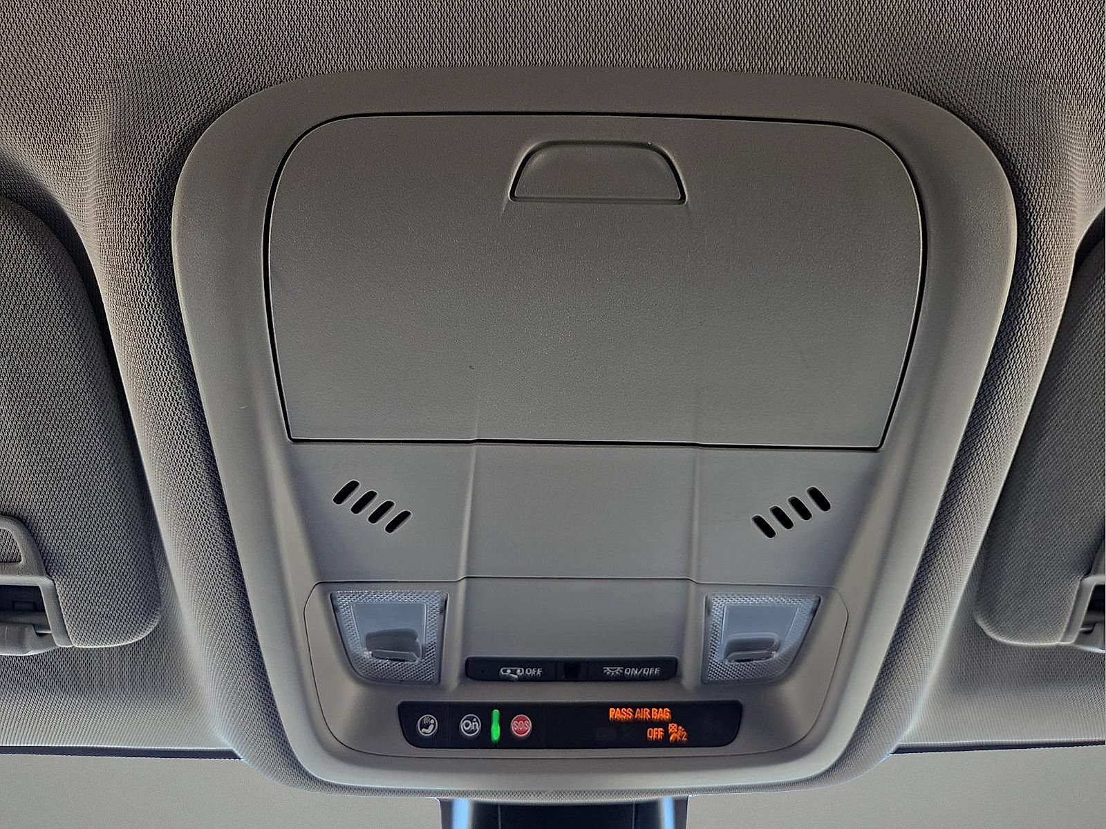 Used 2025 Chevrolet Blazer LT FWD image 22