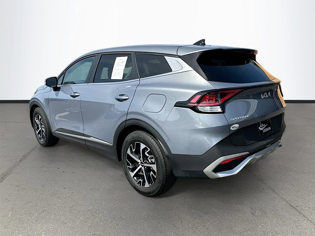 Used 2024 Kia Sportage EX image 5