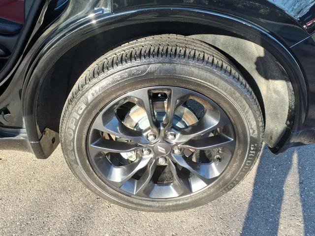 Certified 2022 Dodge Durango R/T w/ Blacktop Package image 14