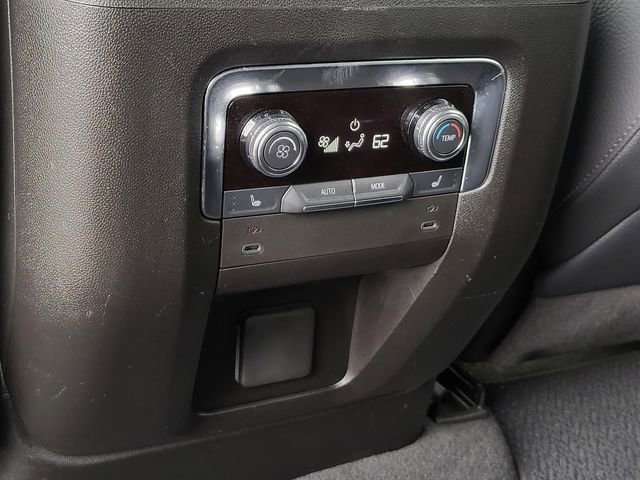 Used 2025 GMC Yukon Denali image 12