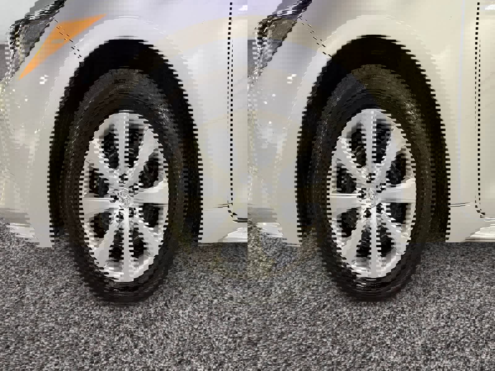 Used 2025 Toyota Corolla LE image 18