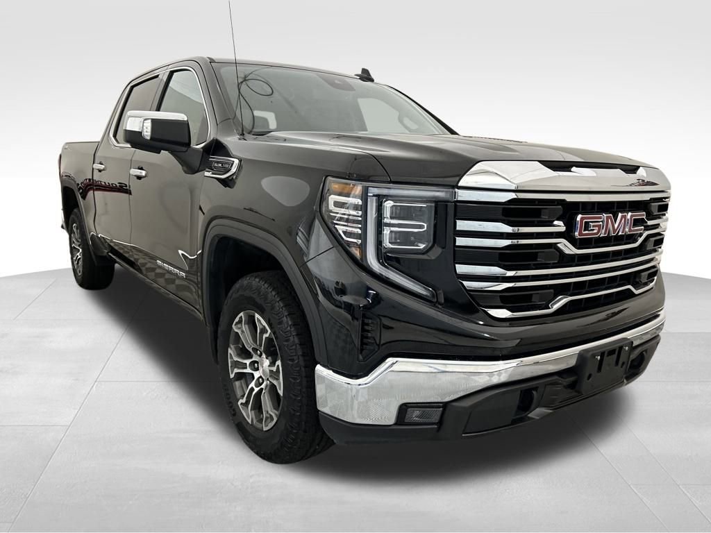 Used 2025 GMC Sierra 1500 SLT image 9