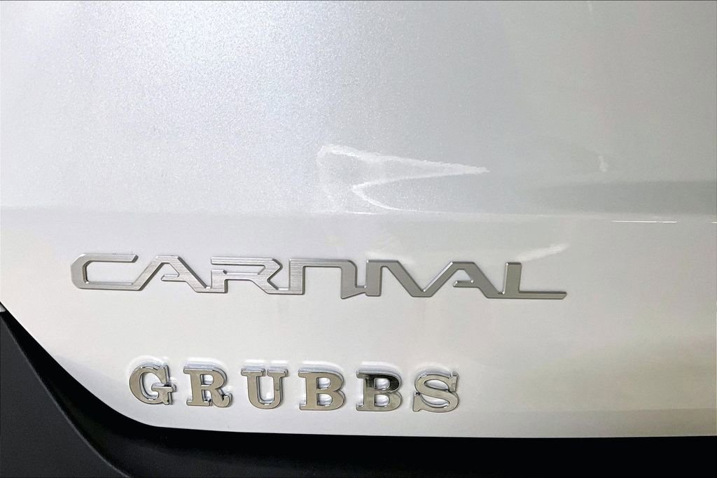 New 2026 Kia Carnival LXS FWD image 32