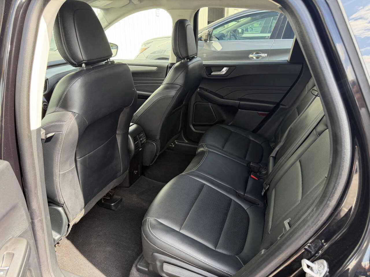 Used 2021 Ford Escape SEL AWD/4WD image 7