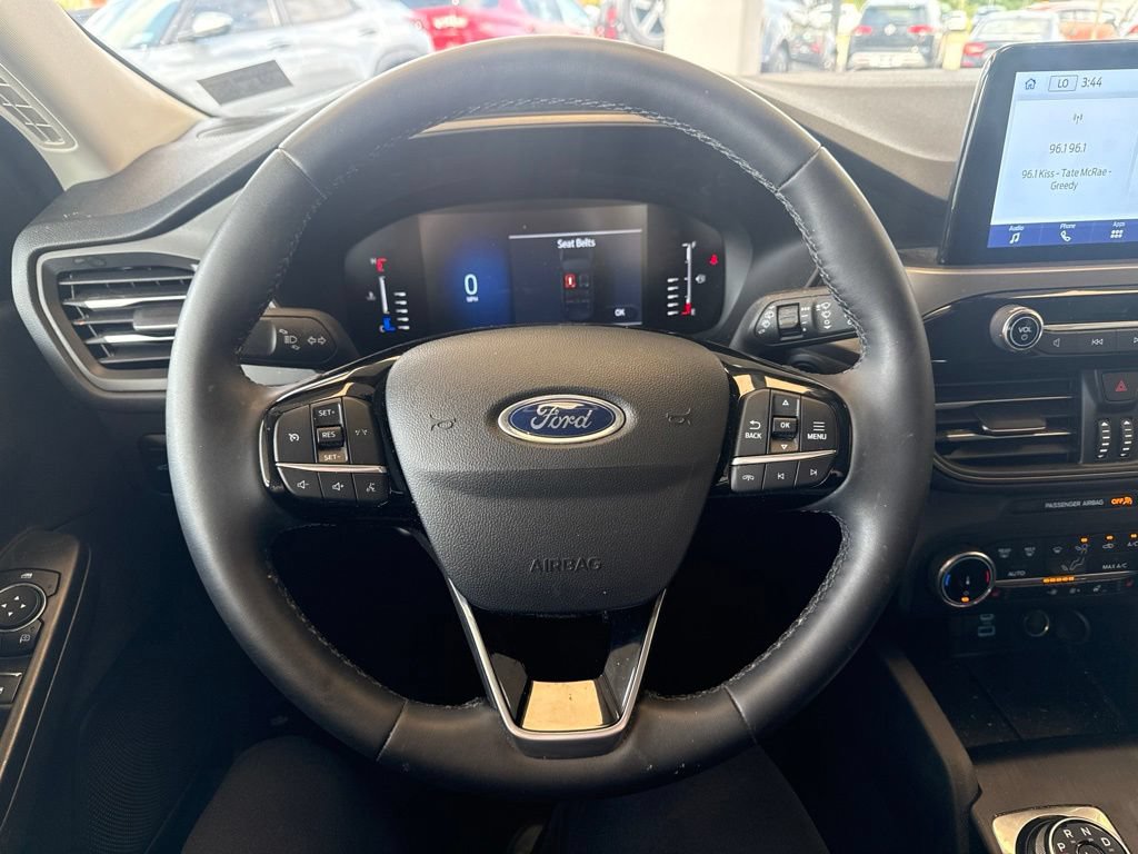 Used 2023 Ford Escape Active AWD/4WD image 17