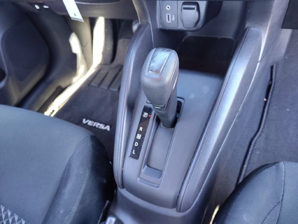 Used 2024 Nissan Versa S w/ S Plus Package FWD image 24