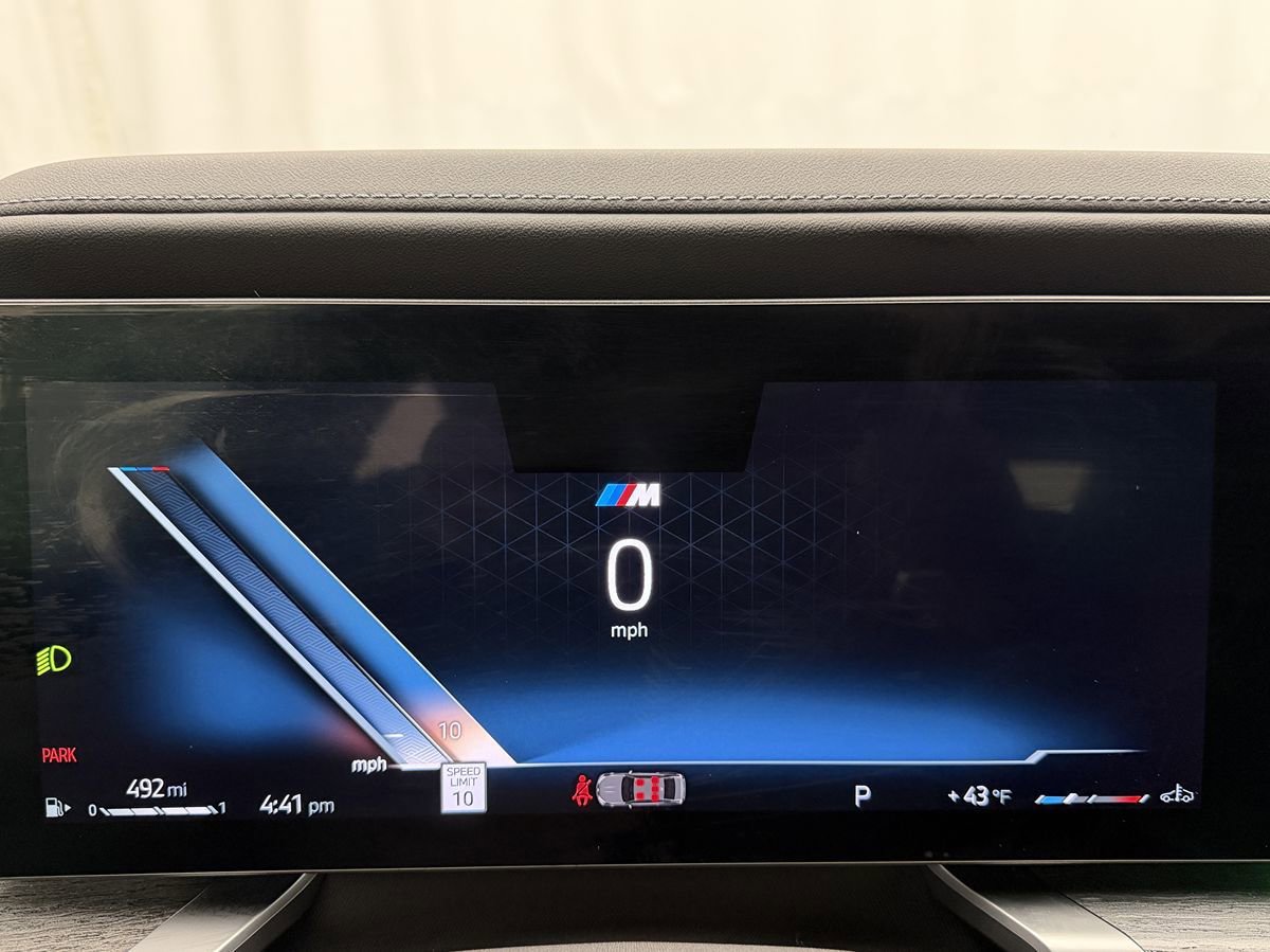 Used 2024 BMW 740i xDrive image 14