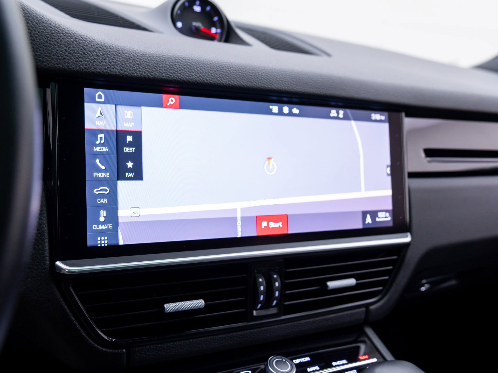 Certified 2021 Porsche Cayenne image 26