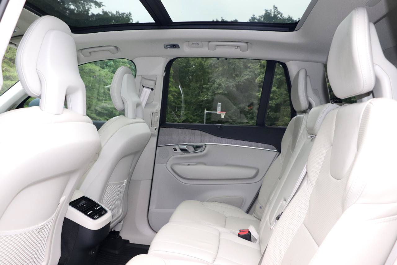Used 2021 Volvo XC90 T6 Inscription w/ Advanced Package AWD/4WD image 32