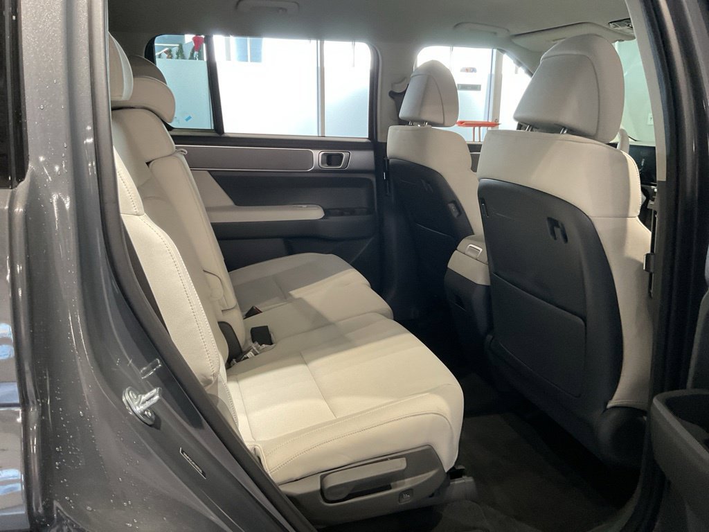 New 2026 Hyundai Santa Fe SE AWD/4WD image 24