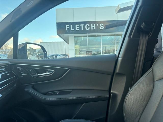 Used 2025 Audi Q7 3.0T Prestige w/ Prestige Package image 14