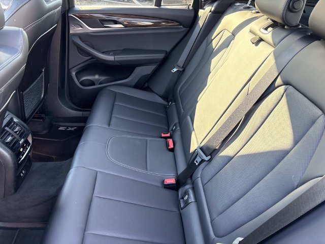 Used 2022 BMW X3 xDrive30i w/ Convenience Package AWD/4WD image 17