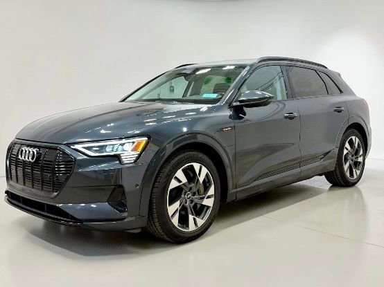 Used 2021 Audi e-tron Premium w/ Convenience Plus Package image 11