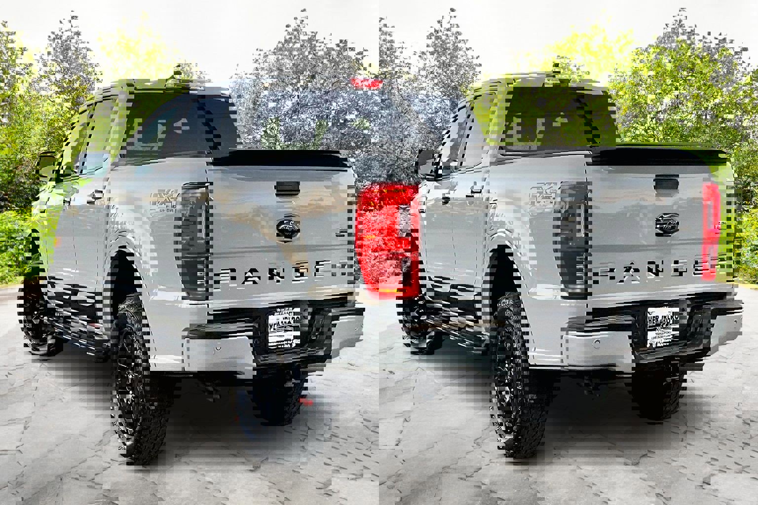 Used 2023 Ford Ranger XLT w/ Equipment Group 301A Mid image 2