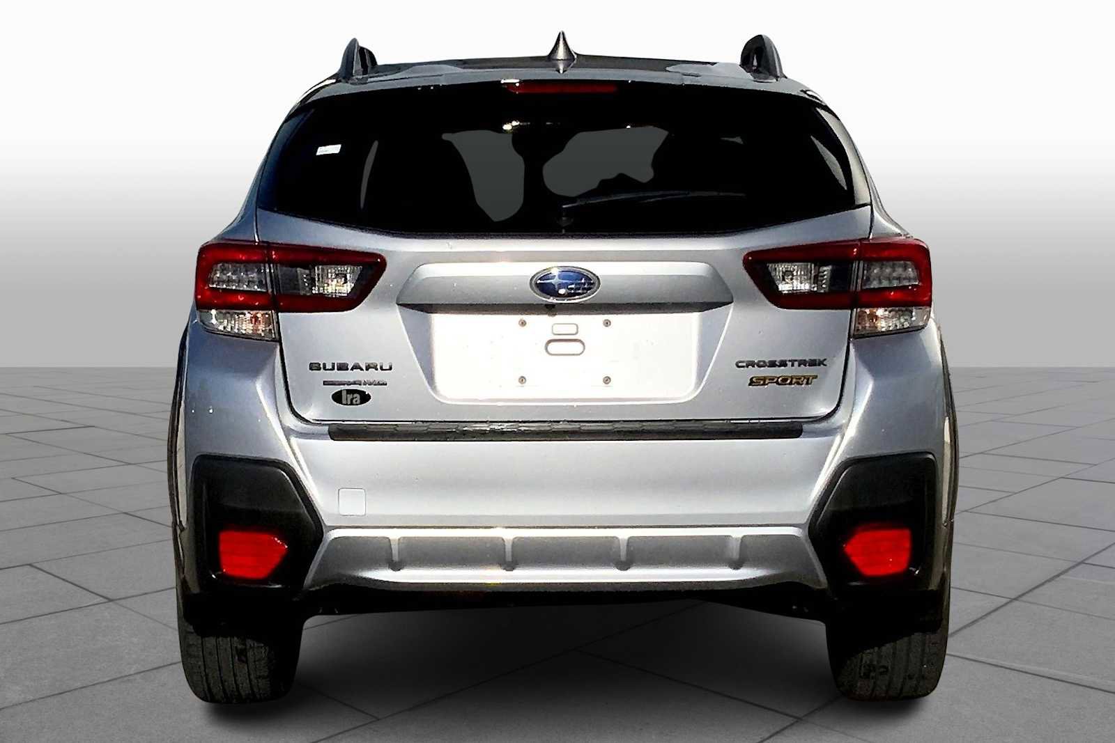 Used 2022 Subaru Crosstrek 2.5i Sport w/ Moonroof Package image 4