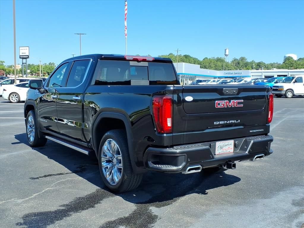 Used 2025 GMC Sierra 1500 Denali w/ Denali Reserve Package AWD/4WD image 17