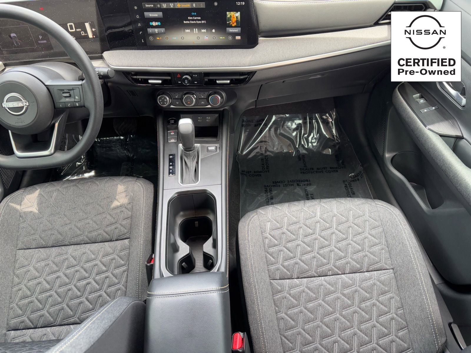 Certified 2025 Nissan Kicks SV w/ SV Premium Package AWD/4WD image 14