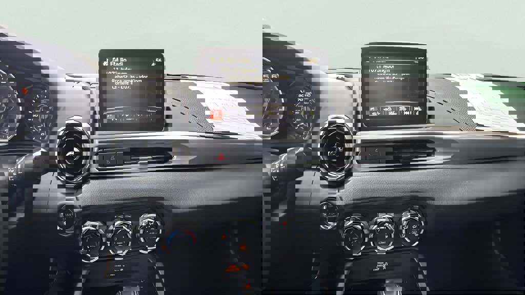 Used 2019 FIAT 124 Spider Classica w/ Technology Group image 17