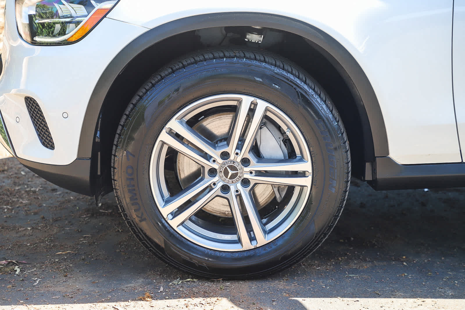 Used 2021 Mercedes-Benz GLC 300 image 11
