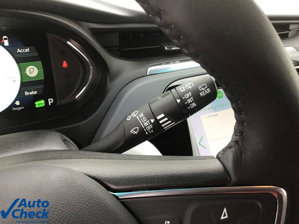 Used 2019 Chevrolet Bolt Premier w/ Infotainment Package image 33