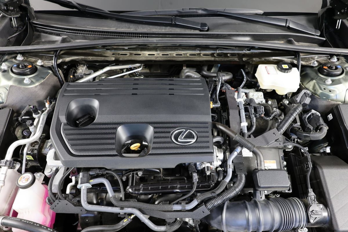 Used 2024 Lexus ES 300h Ultra Luxury w/ Accessory Package (Z2) FWD image 36