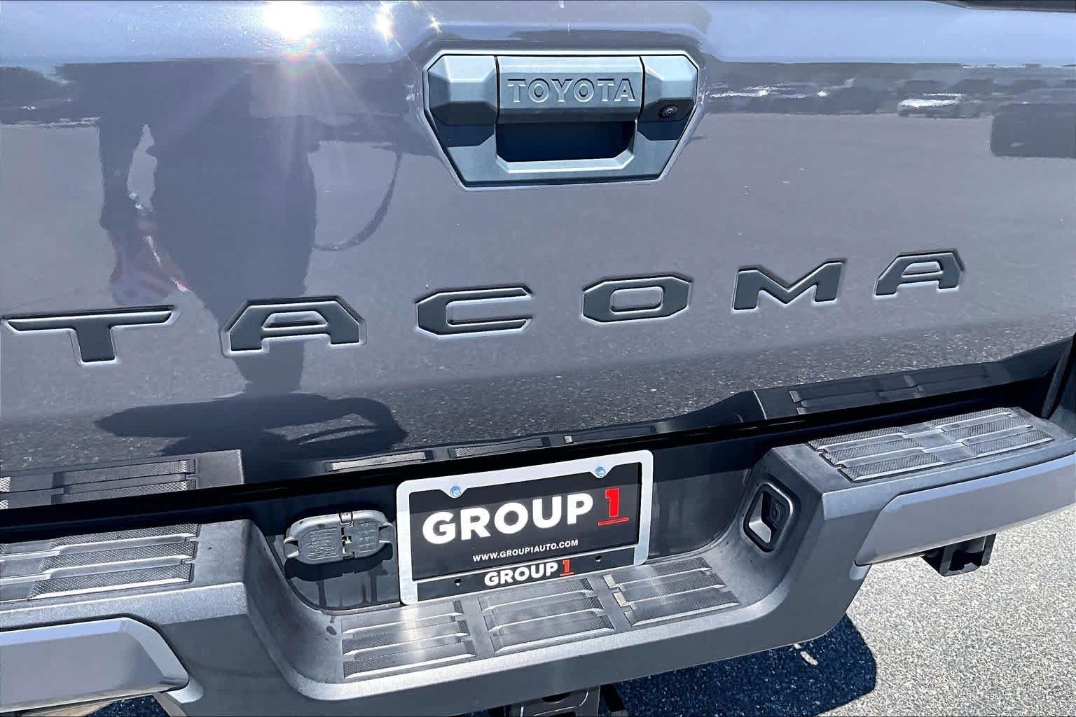 Used 2024 Toyota Tacoma TRD Off-Road AWD/4WD image 30