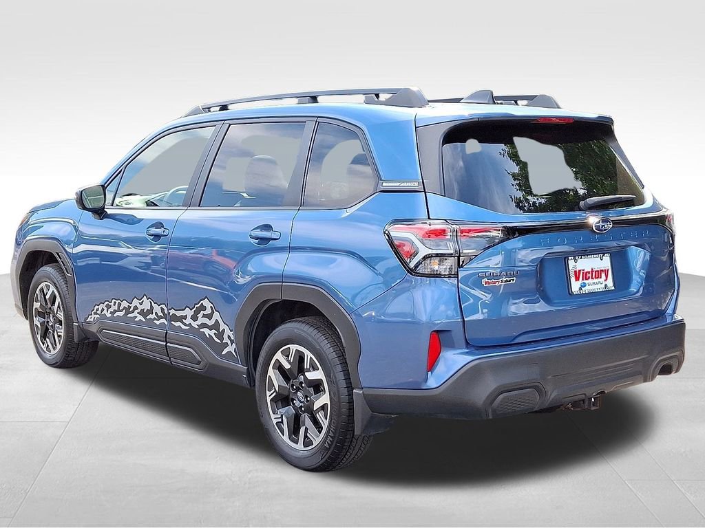 Certified 2025 Subaru Forester Premium image 4