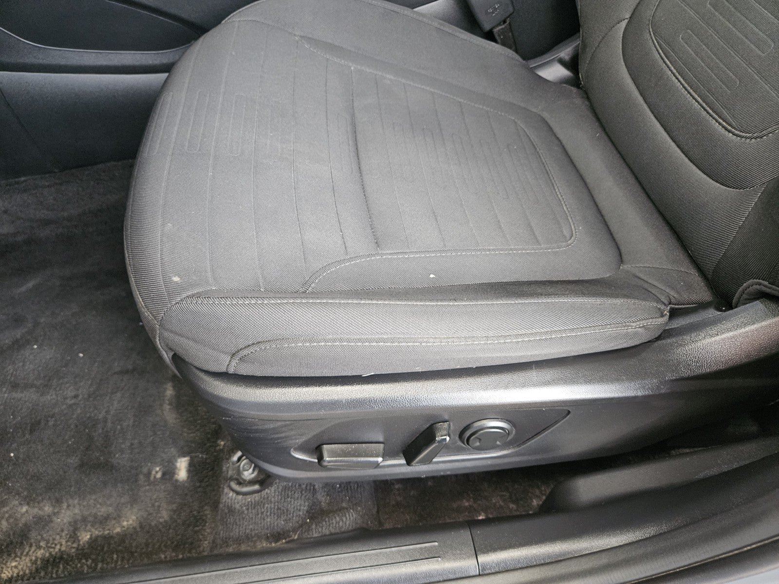 Used 2023 Hyundai Santa Cruz Night AWD/4WD image 29