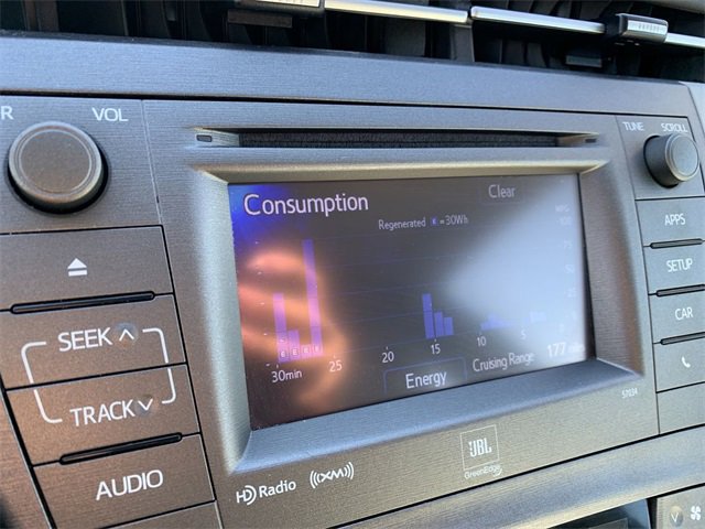 Used 2014 Toyota Prius Four image 21