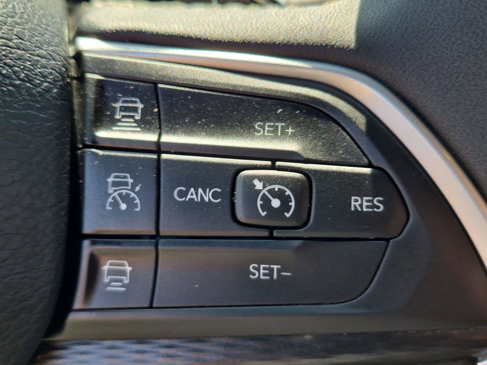 Certified 2024 Jeep Grand Cherokee Altitude AWD/4WD image 23