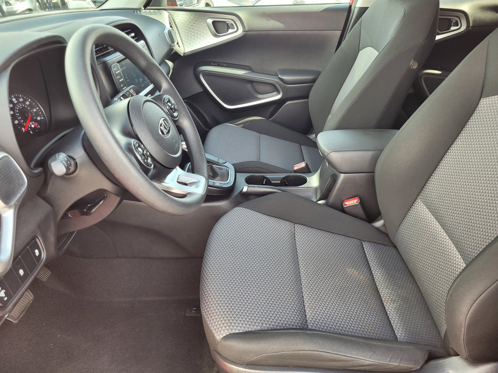 Used 2021 Kia Soul LX FWD image 22