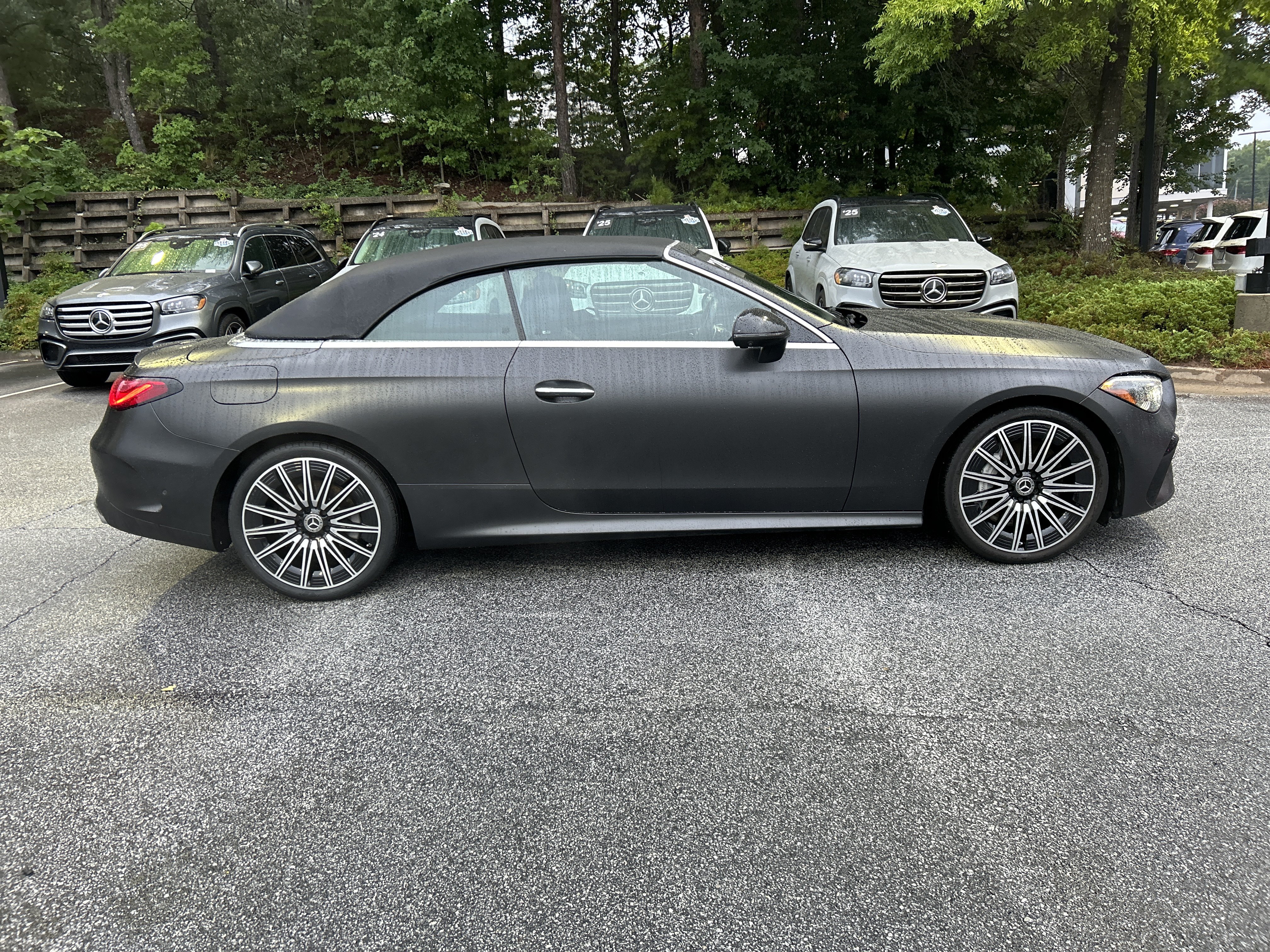 Certified 2024 Mercedes-Benz CLE 450 4MATIC Cabriolet image 8