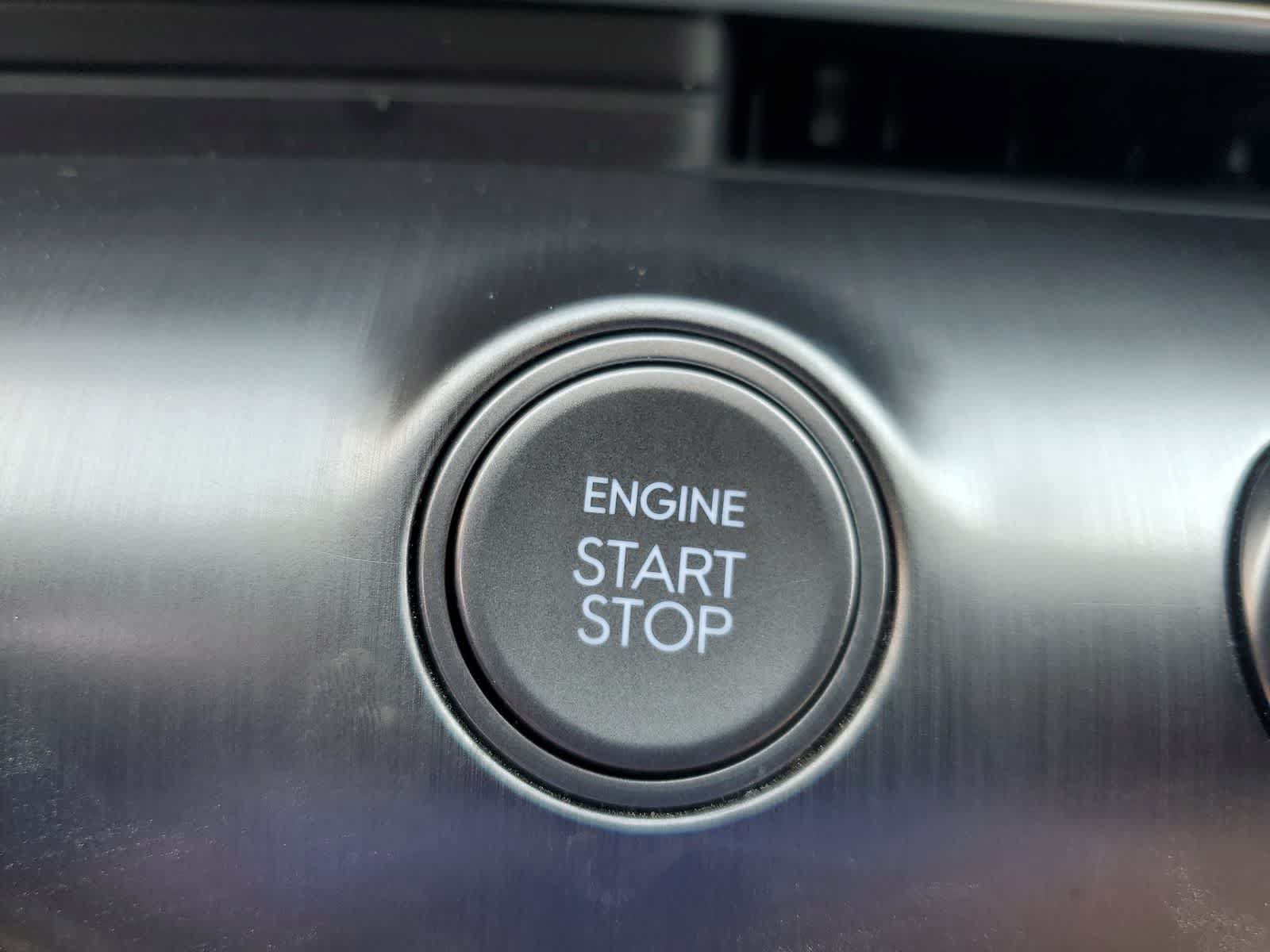 Used 2025 Hyundai Kona SEL FWD image 21