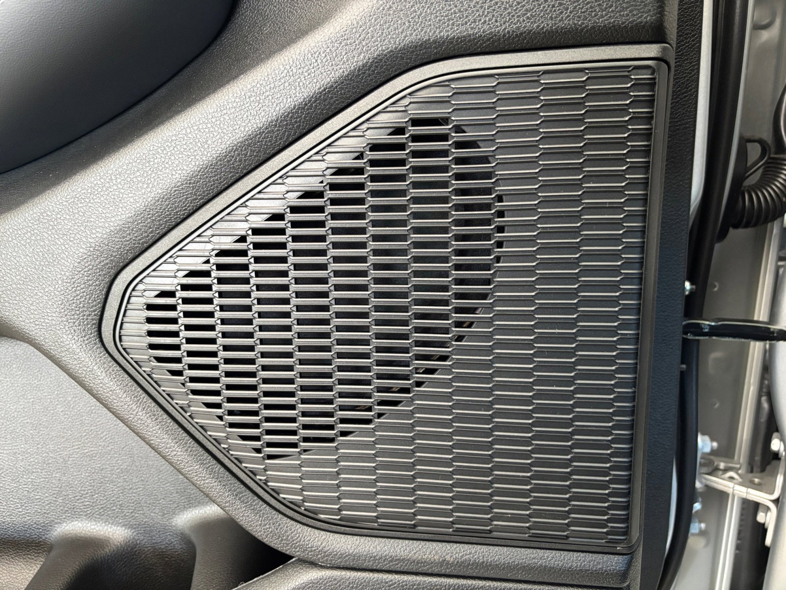 New 2025 Jeep Grand Cherokee L Laredo w/ Trailer Tow Package image 27