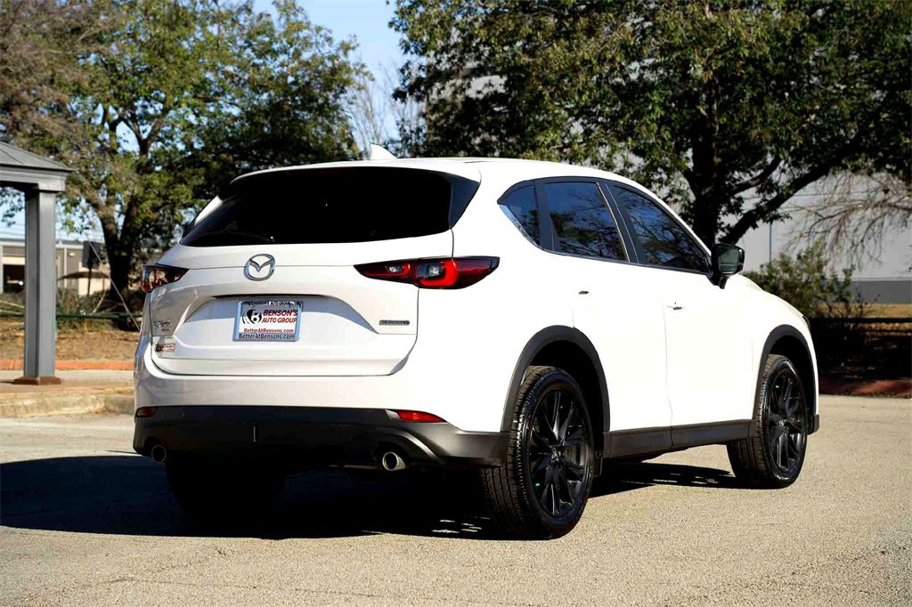 New 2025 MAZDA CX-5 Carbon Edition image 4