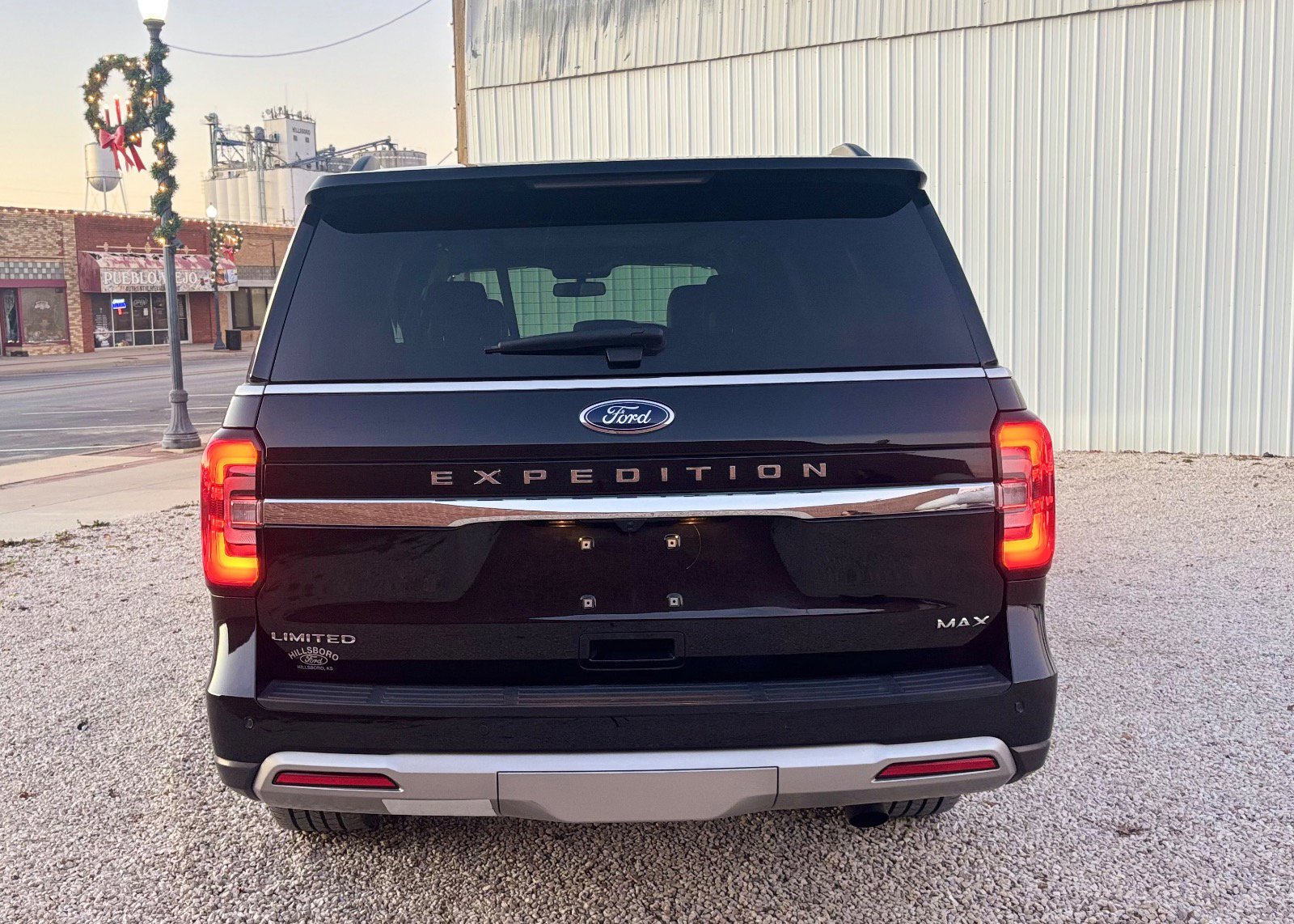 Certified 2024 Ford Expedition Max Limited AWD/4WD image 4