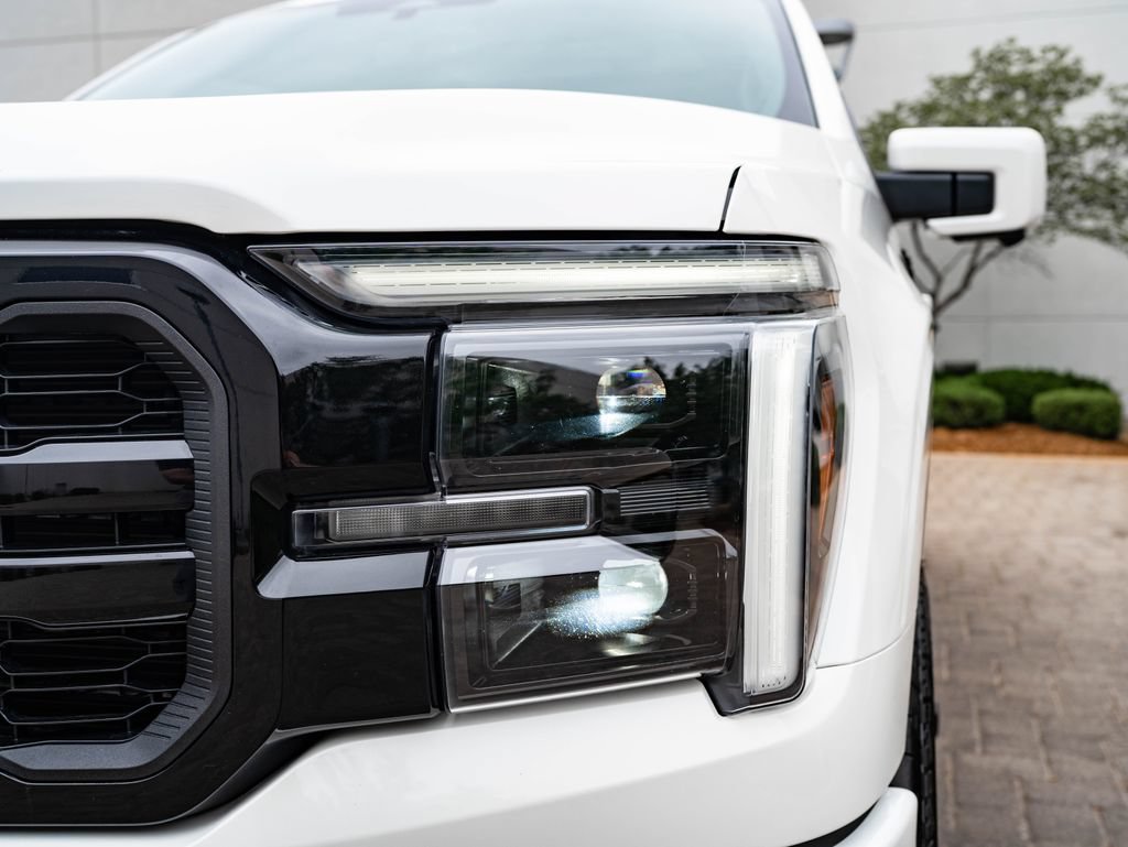 Used 2024 Ford F150 Lariat AWD/4WD image 15