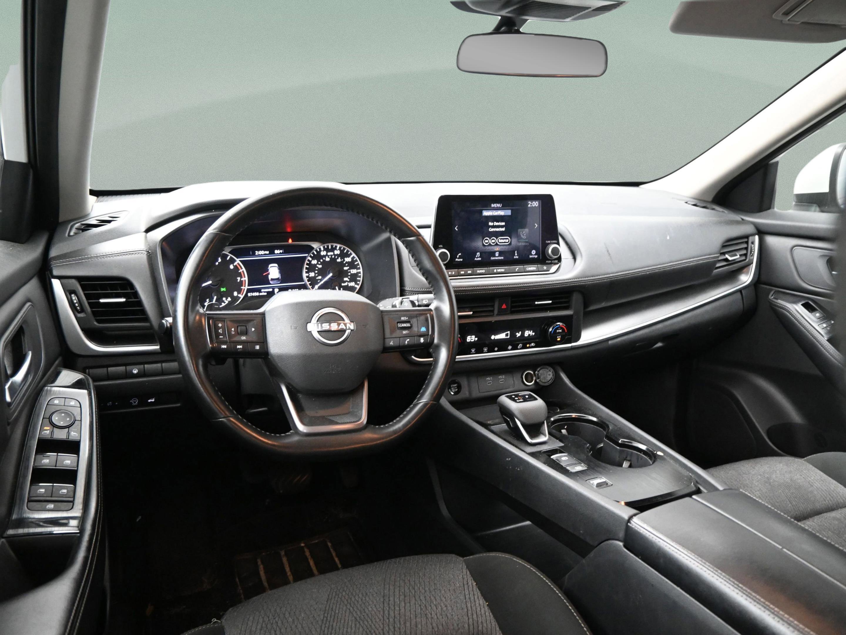 Used 2025 Nissan Rogue SV image 35