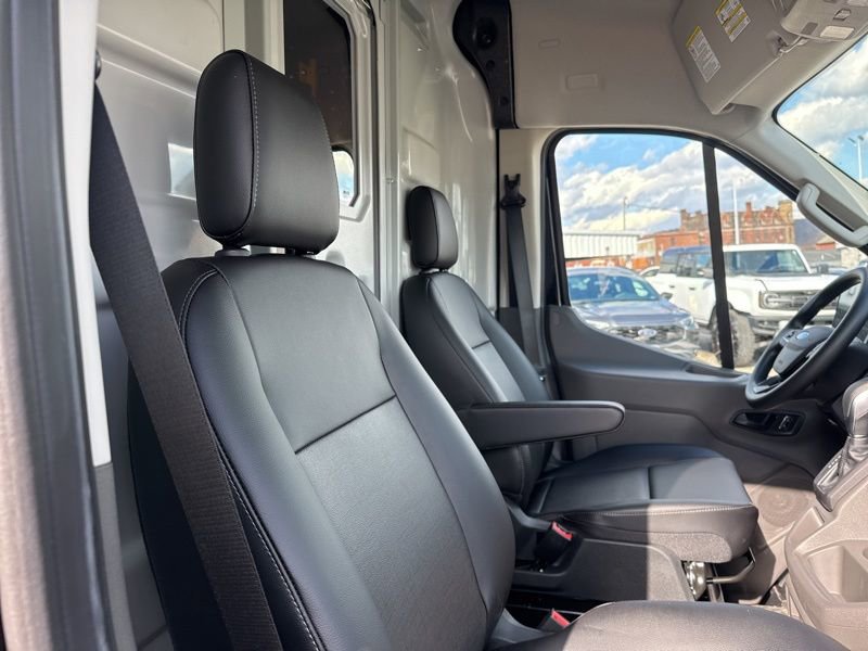 New 2026 Ford Transit 250 148 Medium Roof Extended AWD w/ Electrician Trade Package image 15
