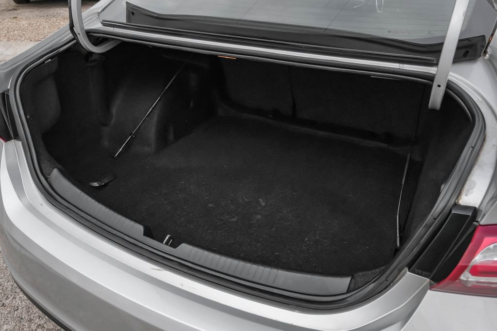 Used 2020 Chevrolet Malibu LT image 58