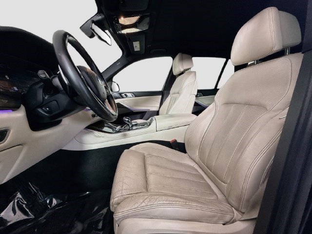 Used 2020 BMW X5 sDrive40i w/ Luxury Seating Package RWD image 21