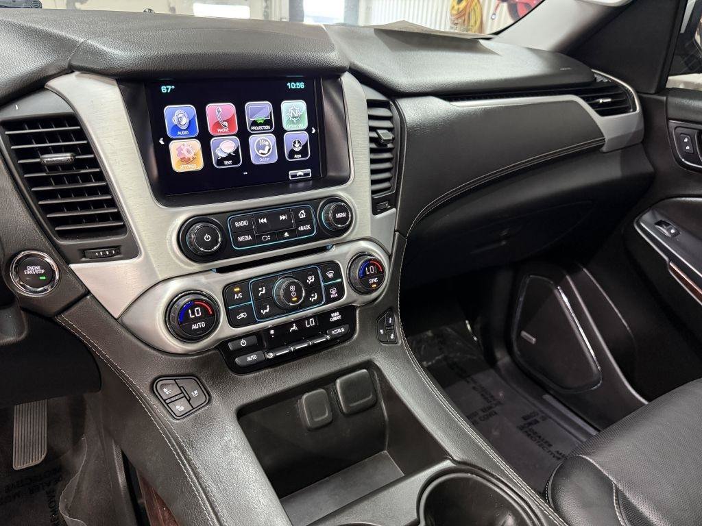 Used 2020 GMC Yukon XL SLT AWD/4WD image 24